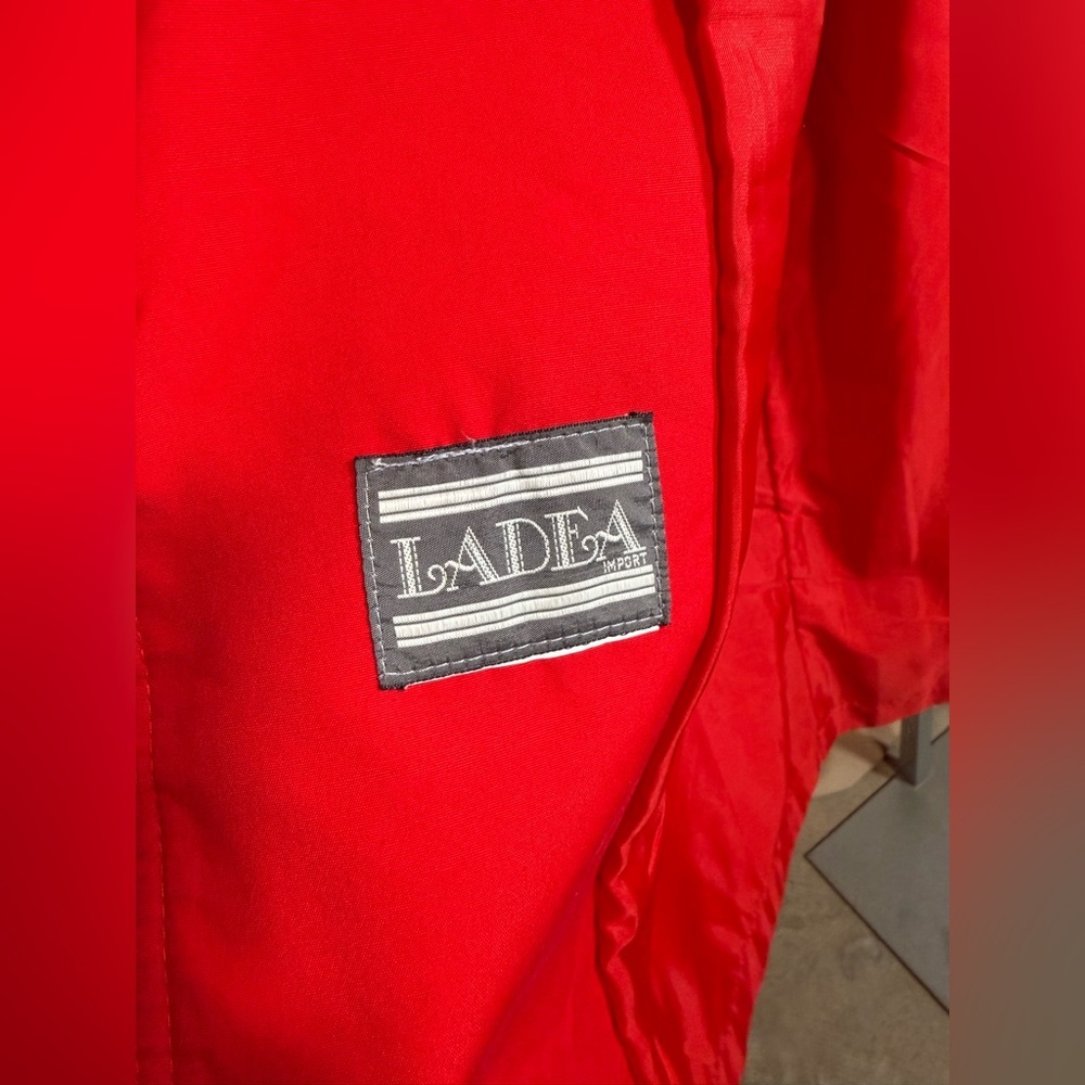 Vintage Red Double-Breasted Trench Coat - Picture 9 of 10